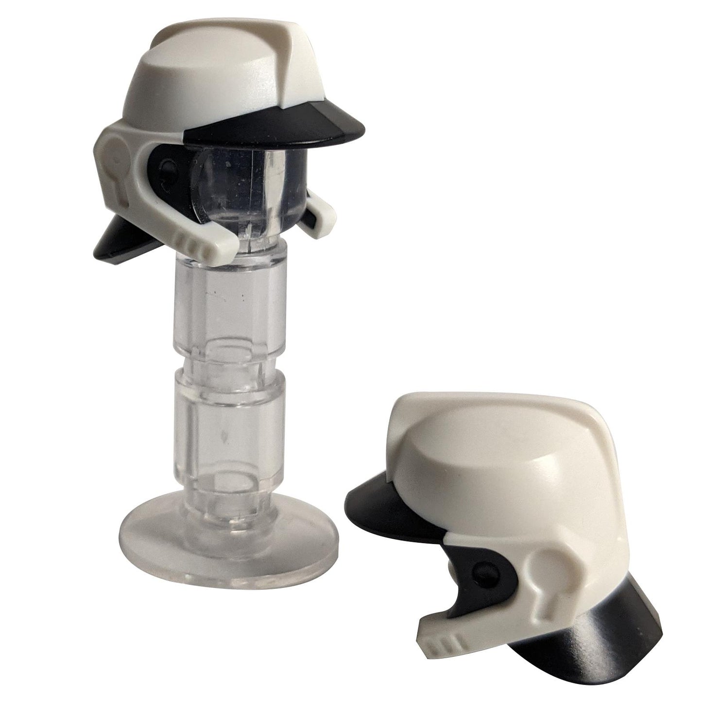 LEGO® casque de pompier avec visière noire moulée et protection du cou pour les minifigures de la brigade de pompiers et les scènes de sauvetage