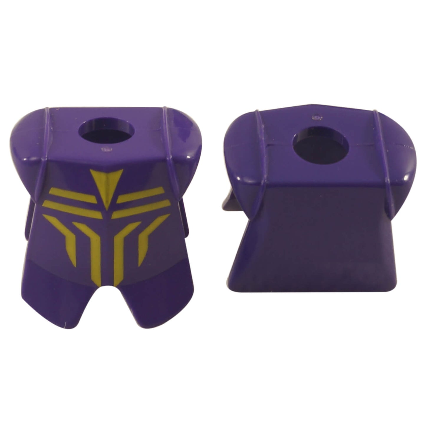 Armor breastplate with leg protection in dark purple with Danju geometric pattern