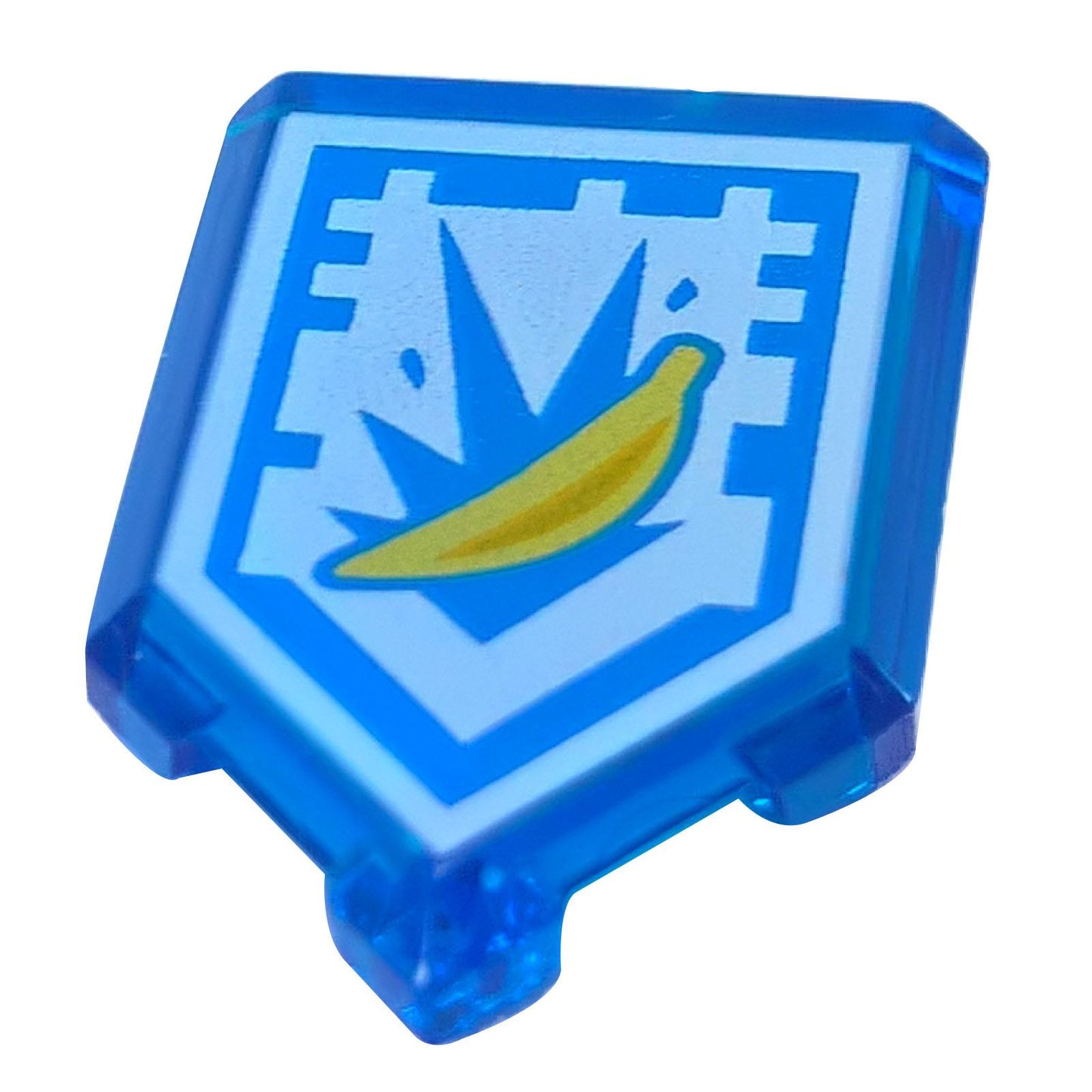LEGO® Azulejo de escudo Nexo Knights (22385pb024) en azul transparente, que presenta el patrón impreso de Nexo Power de Banana Bombs.