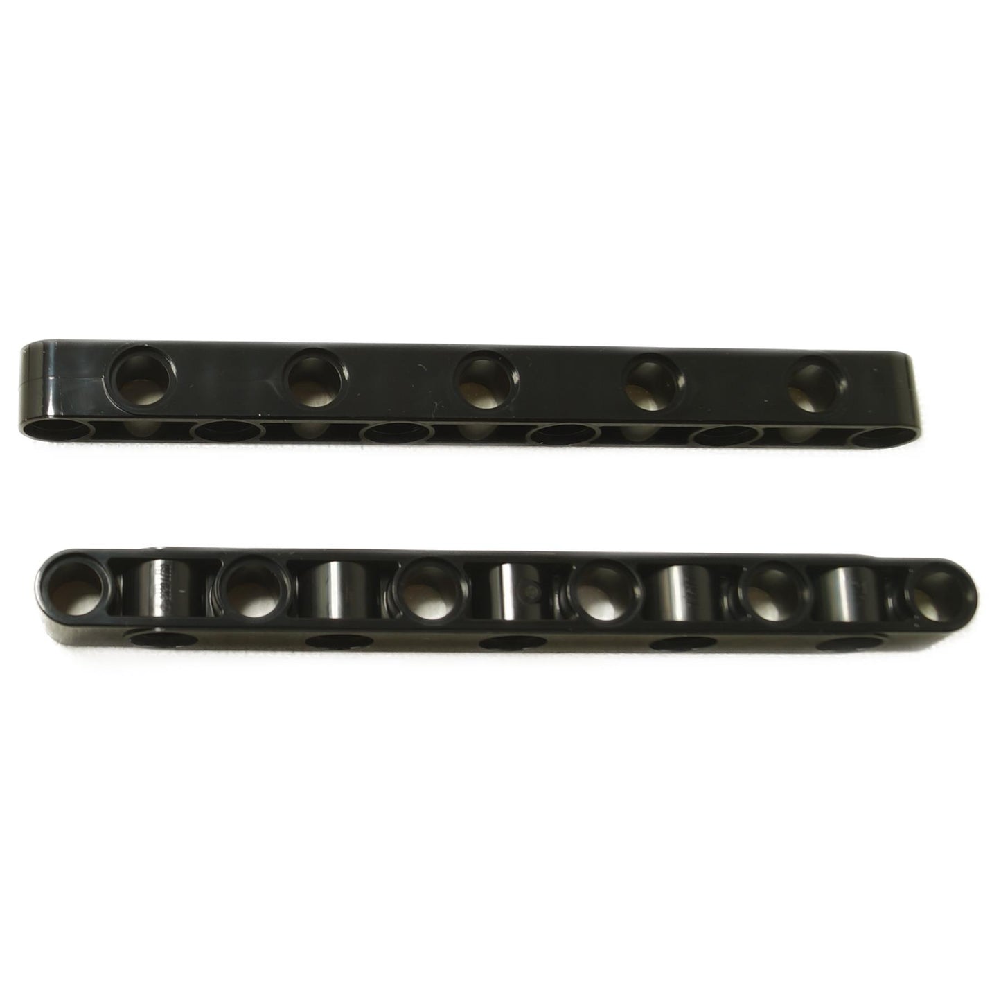 LEGO Technic liftarm 1x11 73507 with axle hole and pin holes, black