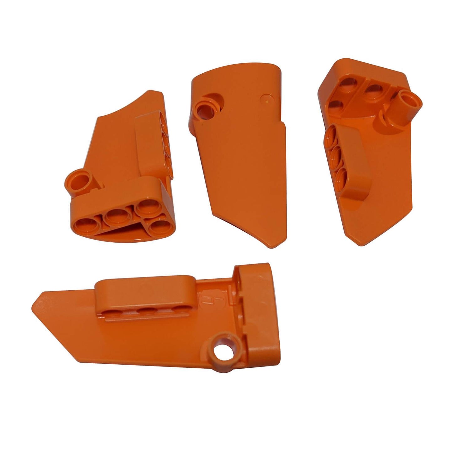 LEGO® Technic Panel Fairing #4 Small Smooth Long Side B (Part 64391) v oranžové barvě, používá se pro aerodynamickou karoserii a hladké Technic povrchy