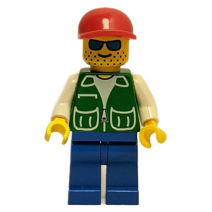Minifigura con giacca verde e due grandi tasche 
