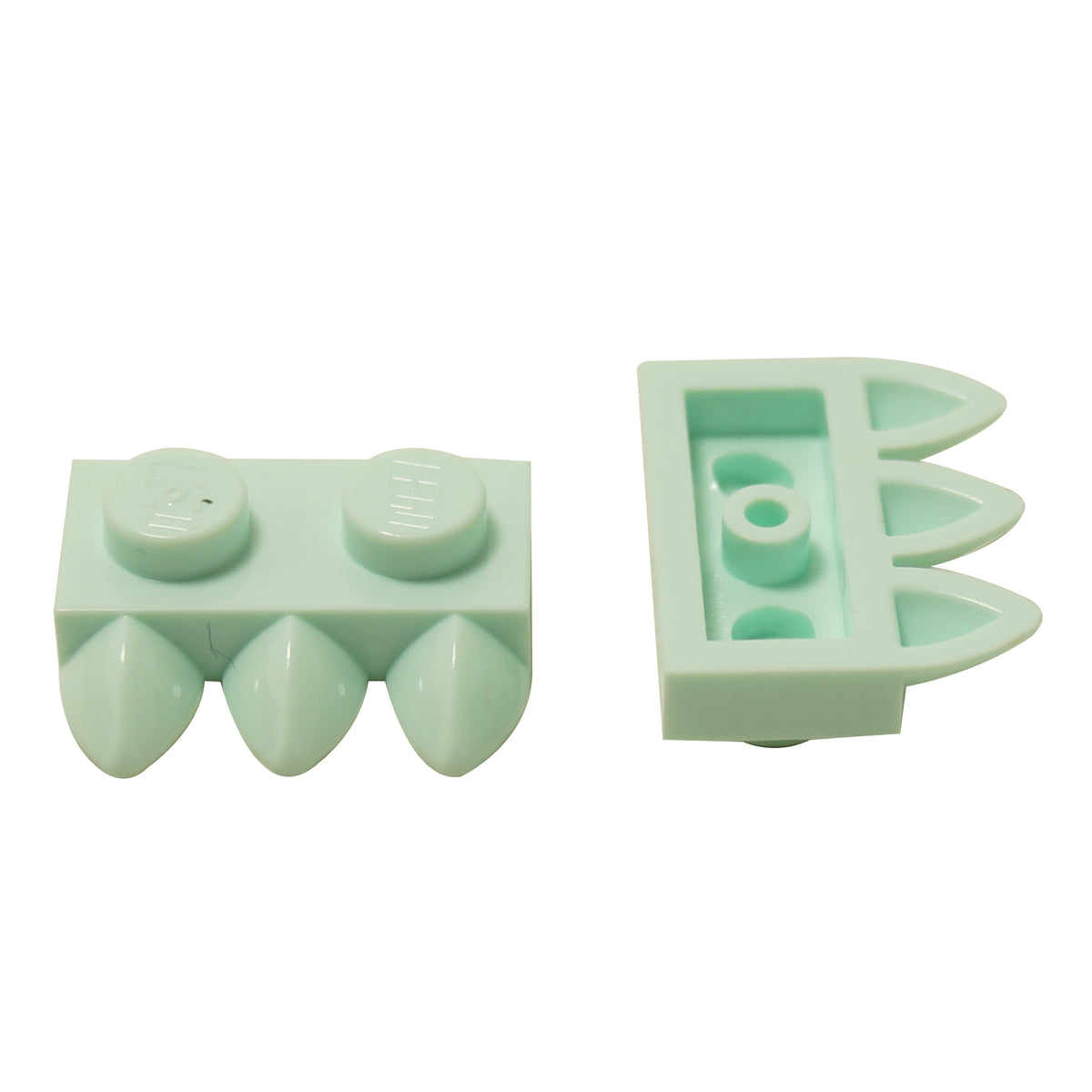 LEGO® modified 1 x 2 plate with three teeth claws part 15208 in light aqua