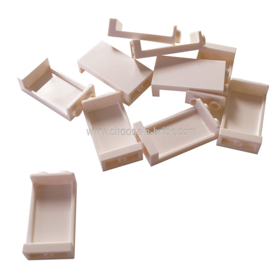 LEGO® Panel 1 x 2 x 3 with Side Supports – Hollow Studs (87544) in White. Perfect for building windows, walls, and architectural details.