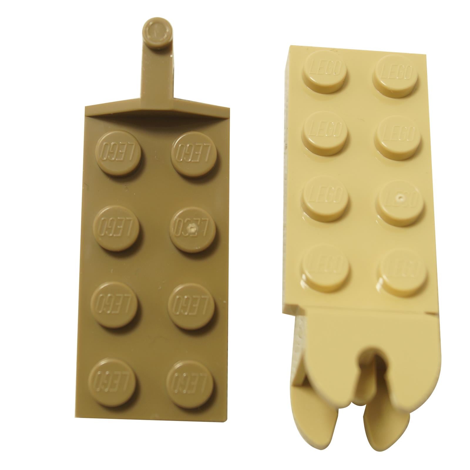 Hinge plate 2x4 with articulated joint, parts 3640 and 3639, connected plate elements allowing hinged movement