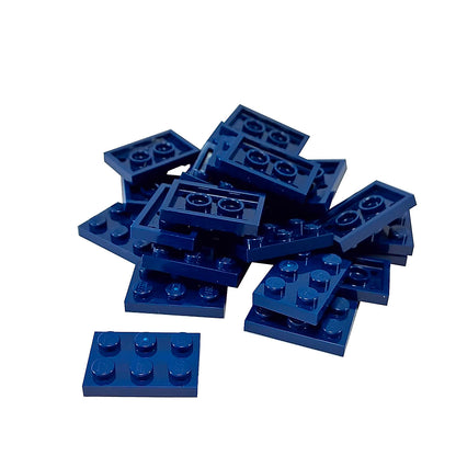 LEGO® Placa 2x3 de plástico duradero color azul marino, ideal para construcciones estructurales, bases y conexiones MOC versátiles.
