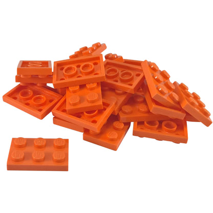 LEGO® Placa 2x3 de plástico duradero color naranja, ideal para construcciones estructurales, bases y conexiones MOC versátiles.

