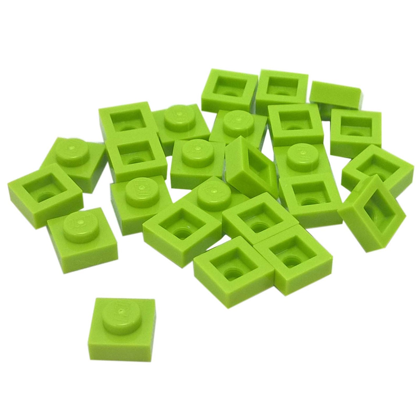 LEGO® Placa 1x1 en lima, un elemento básico versátil ideal para detalles, espaciado y conexiones precisas de MOC.
