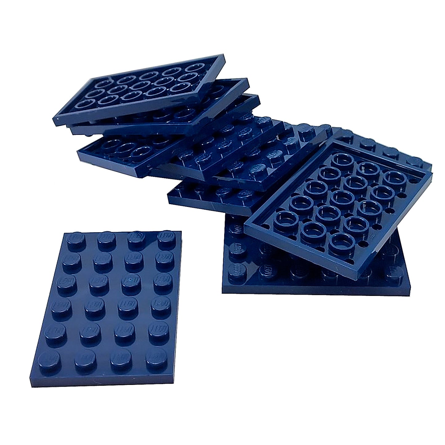 LEGO® Plate 4 x 6 (3032) in standard rectangular shape for building bases, platforms, and structural support in dark blue.