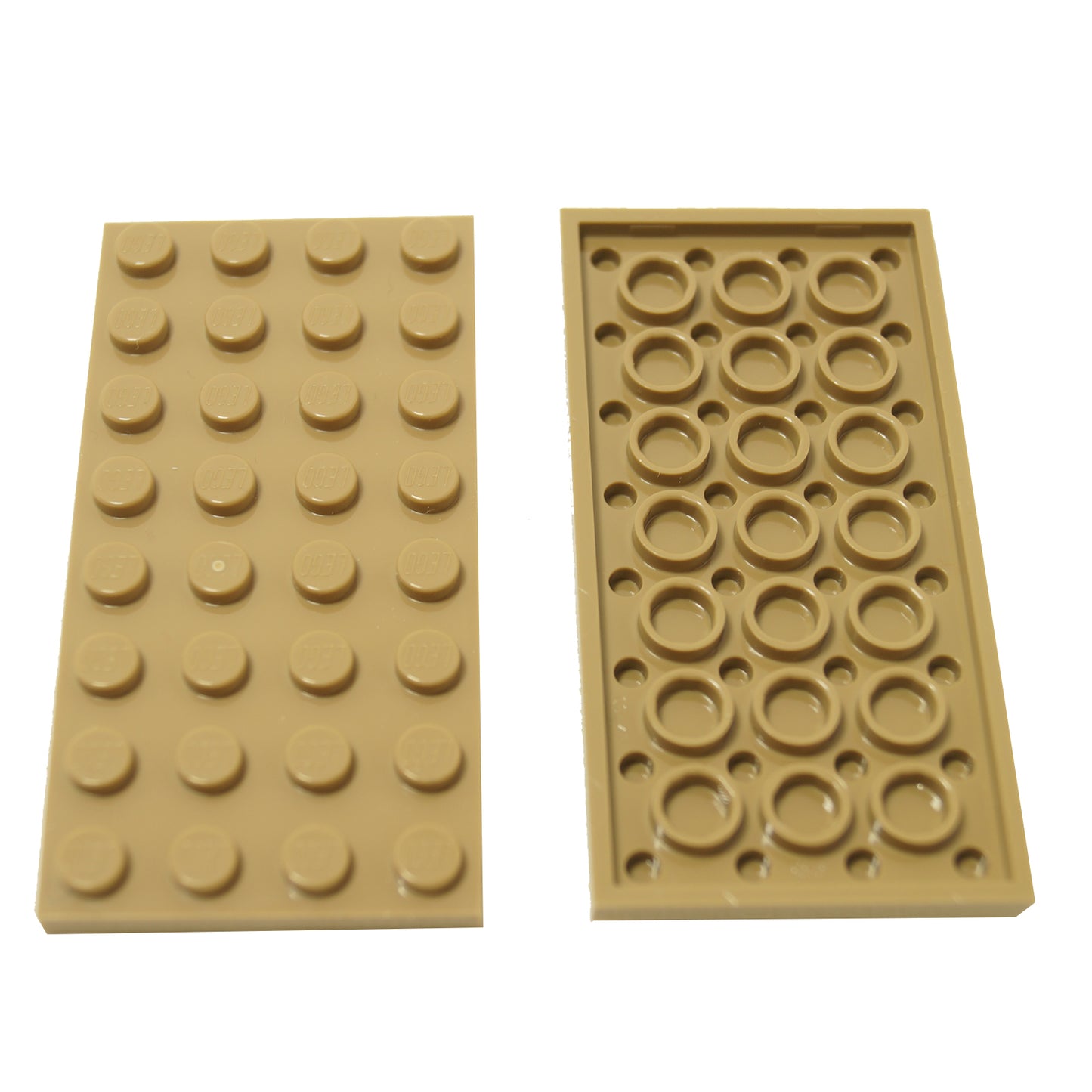 LEGO® Piastra 4 x 8 (3035) pezzo base rettangolare per creare piattaforme robuste e supporto strutturale in beige.