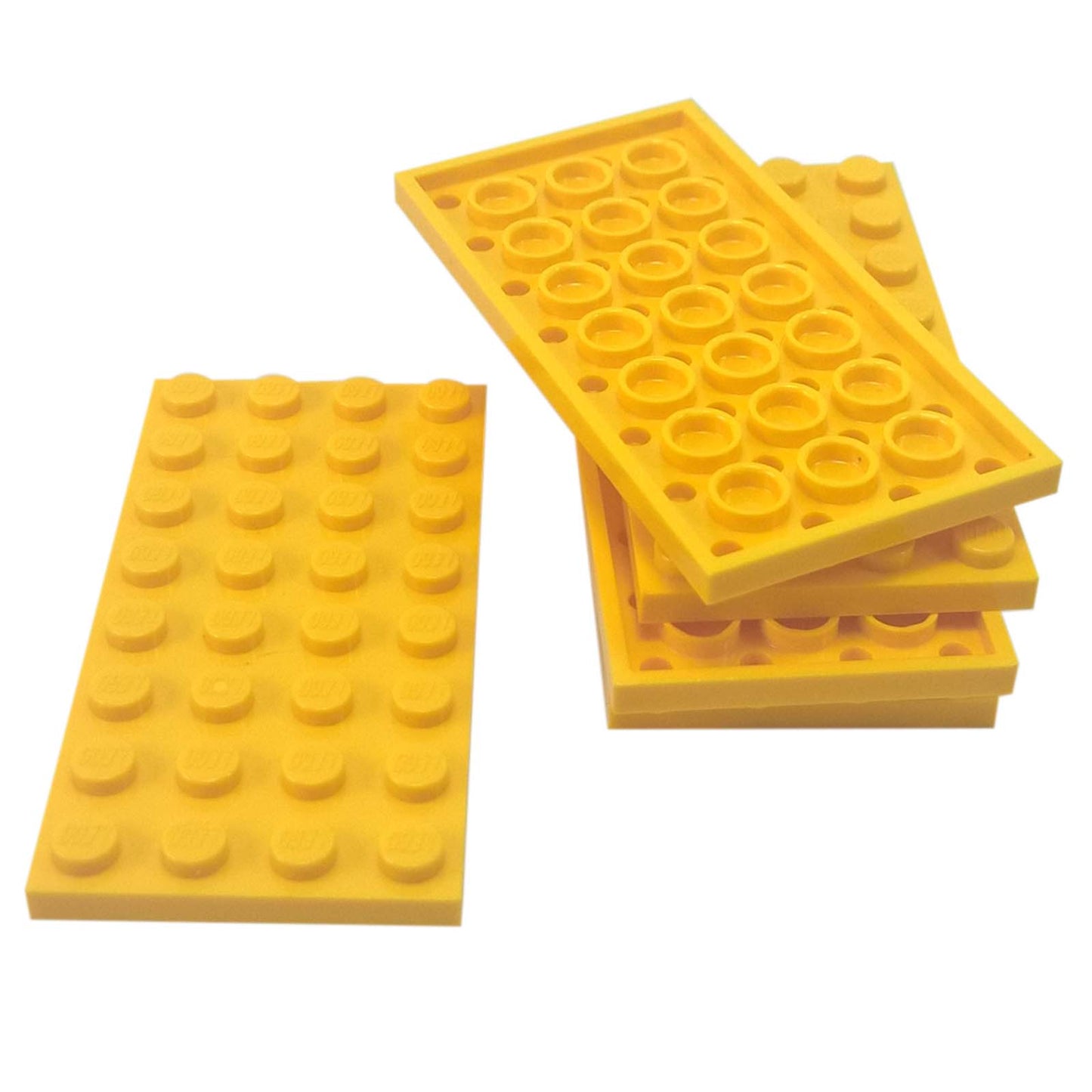 LEGO® Piastra 4 x 8 (3035) pezzo base rettangolare per creare piattaforme robuste e supporto strutturale in giallo.