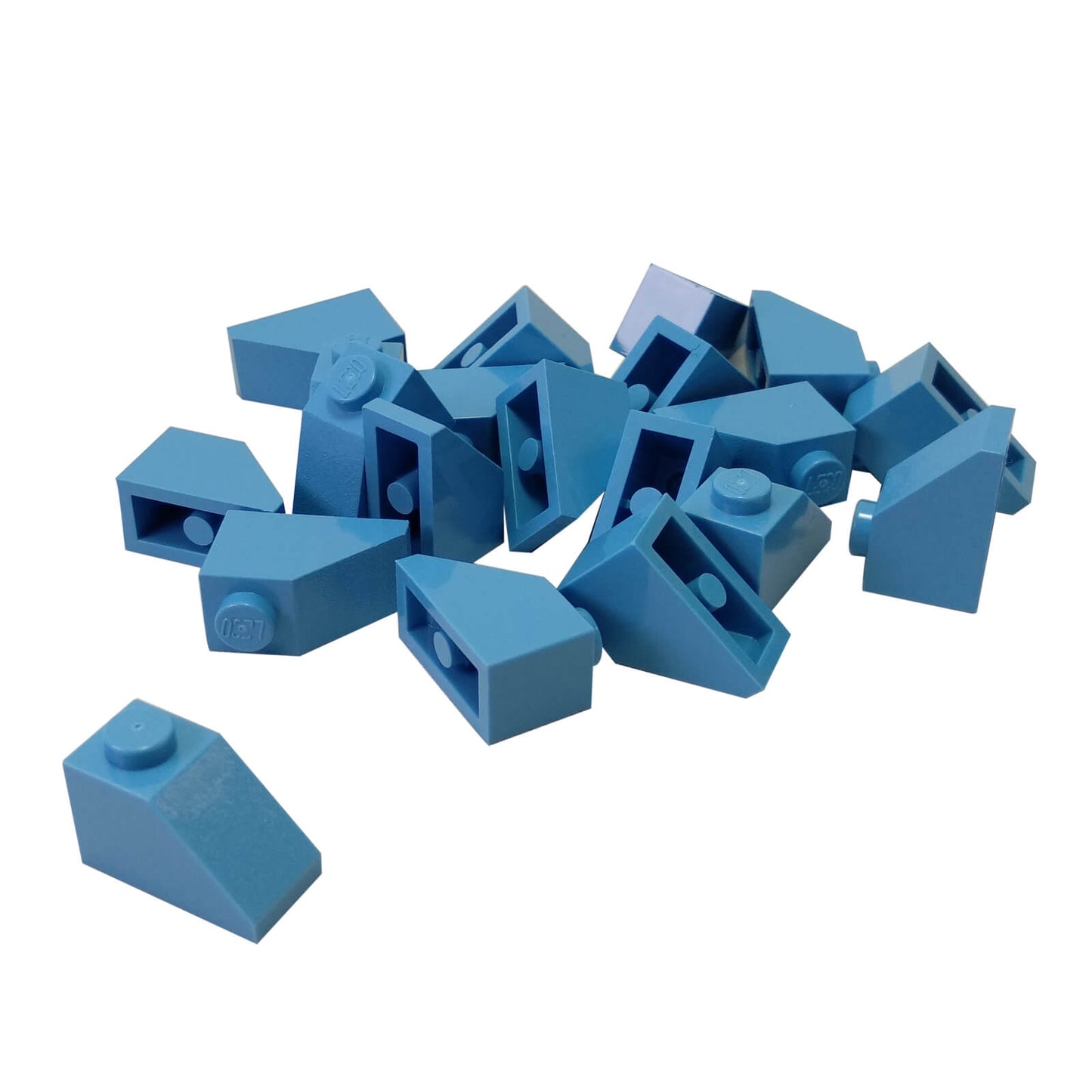 Medium blue 2x1 slope 45 degree brick part 3040 angled building piece
