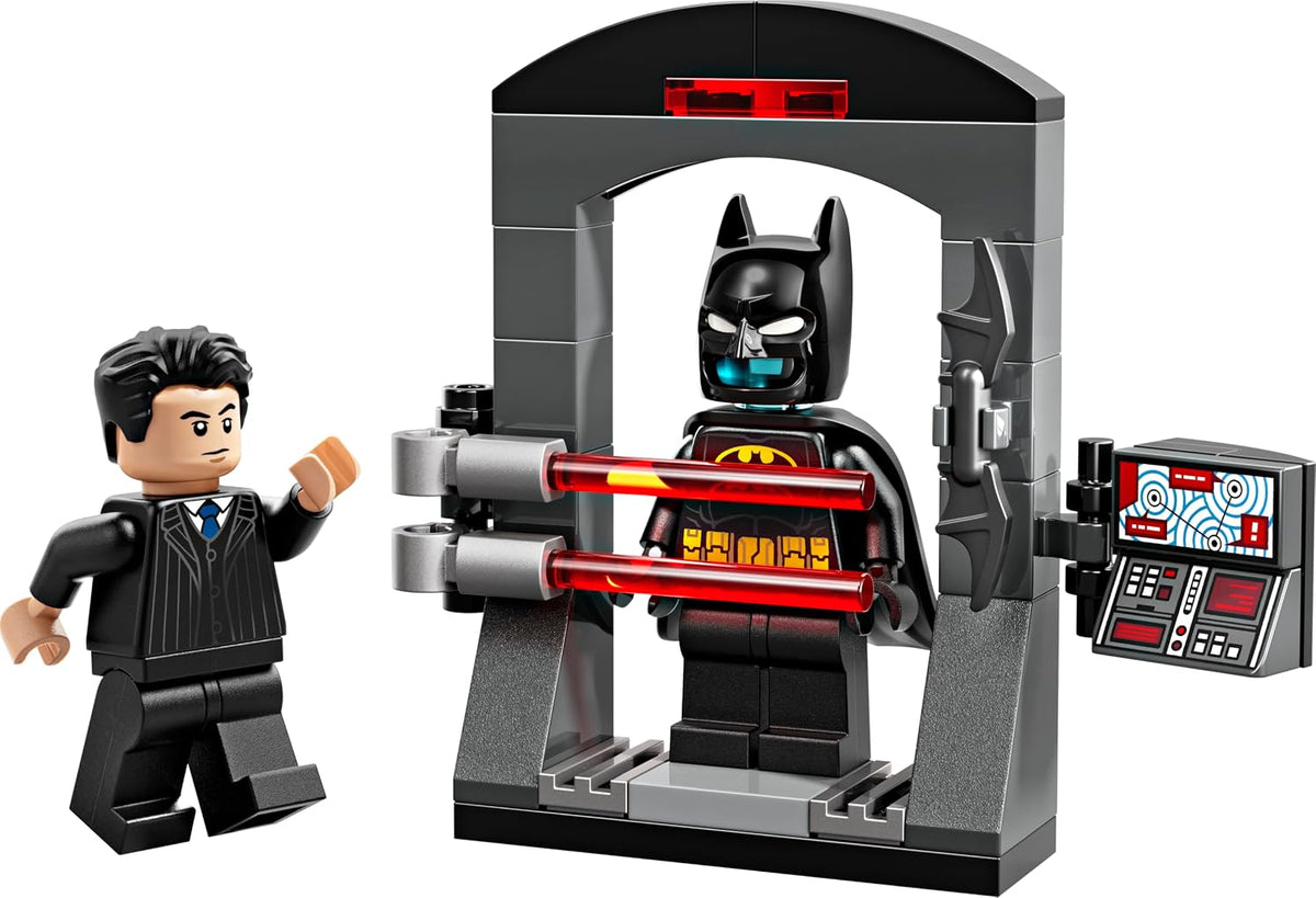 Batman: Bruce Wayne y el Batsuit 30726