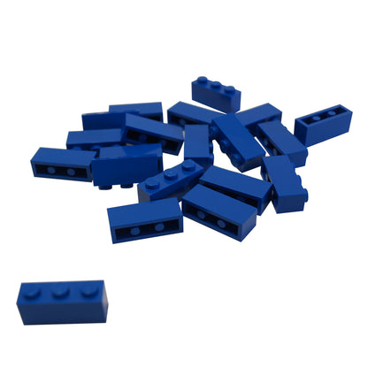 LEGO® Brick 1 x 3 (3622) standard rectangular building brick for structural layouts and detailed construction in blue.