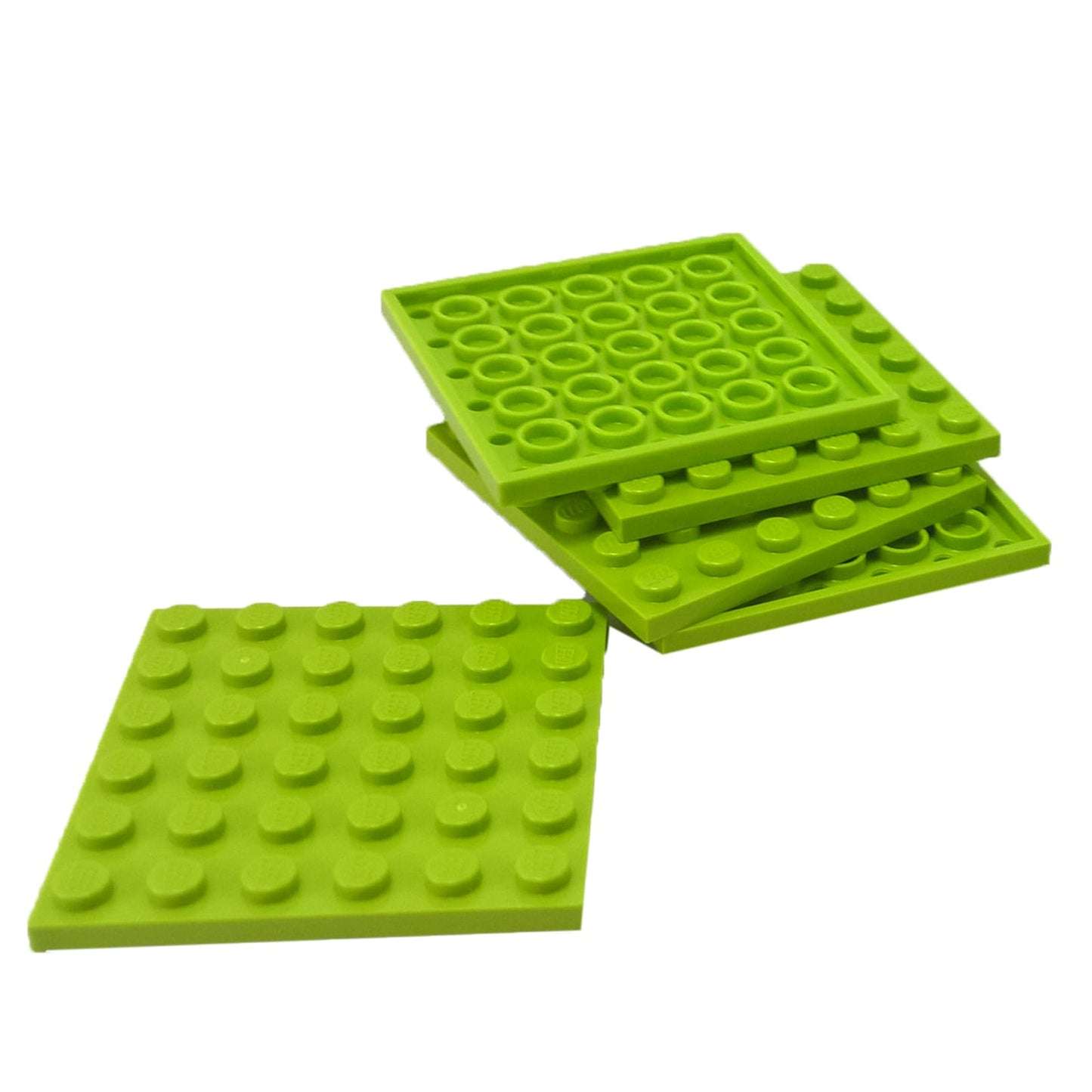 LEGO® 6x6-os lapka tartós lime műanyagból, tökéletes alapok, platformok és masszív szerkezeti MOCs építéséhez.

