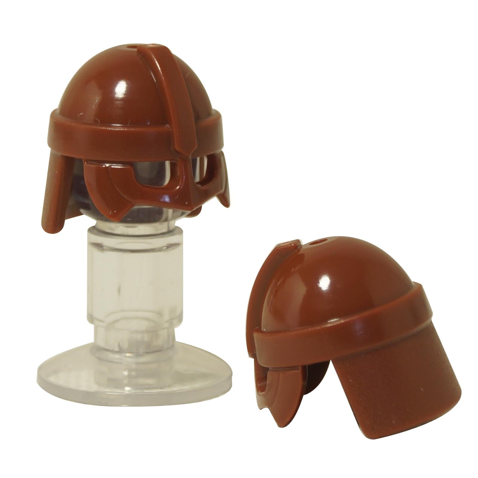 Marrón Rojizo LEGO® Casco con protector de mejillas y protector de cuello (67037) — casco detallado de estilo medieval ideal para caballeros, guerreros y construcciones de fantasía.  