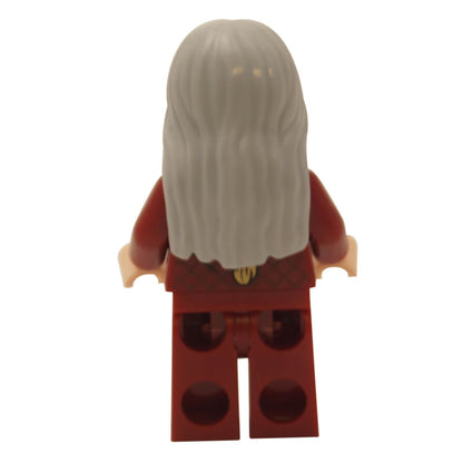 Rear view of the LEGO® Albus Dumbledore™ minifigure (hp147) showing long gray hair and dark red robe printing on the back.