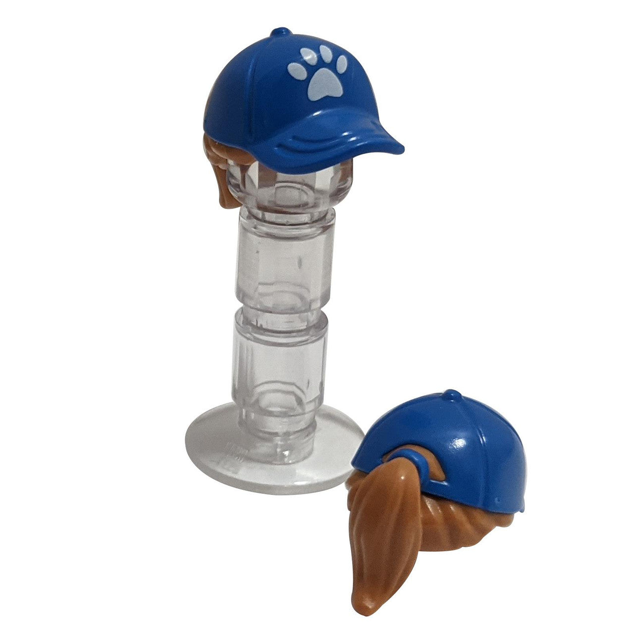 Minifigur, Hårkombination, Hår med hatt, Hästsvans med blå keps med vitt tassavtrycksmönster