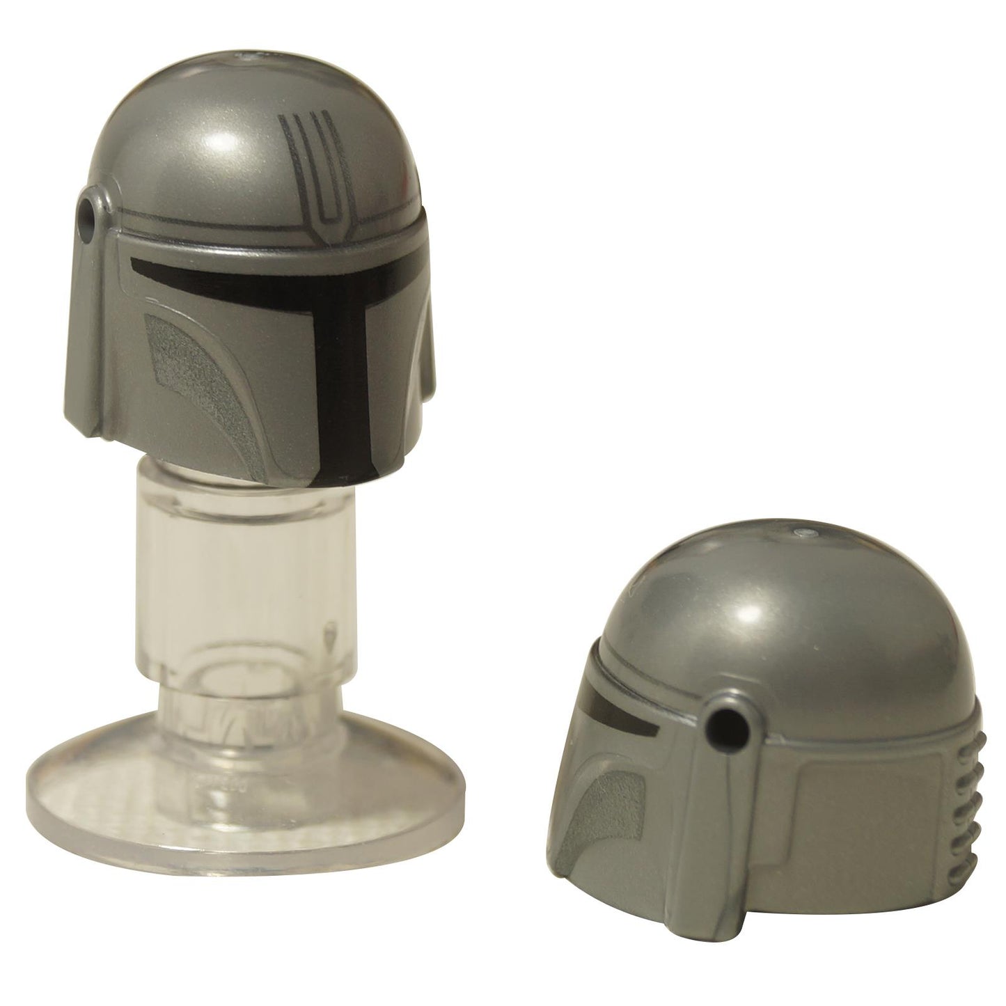 LEGO® Mandalorian helmet with black visor print, perfect for Star Wars minifigures, bounty hunter scenes, and custom MOCs.