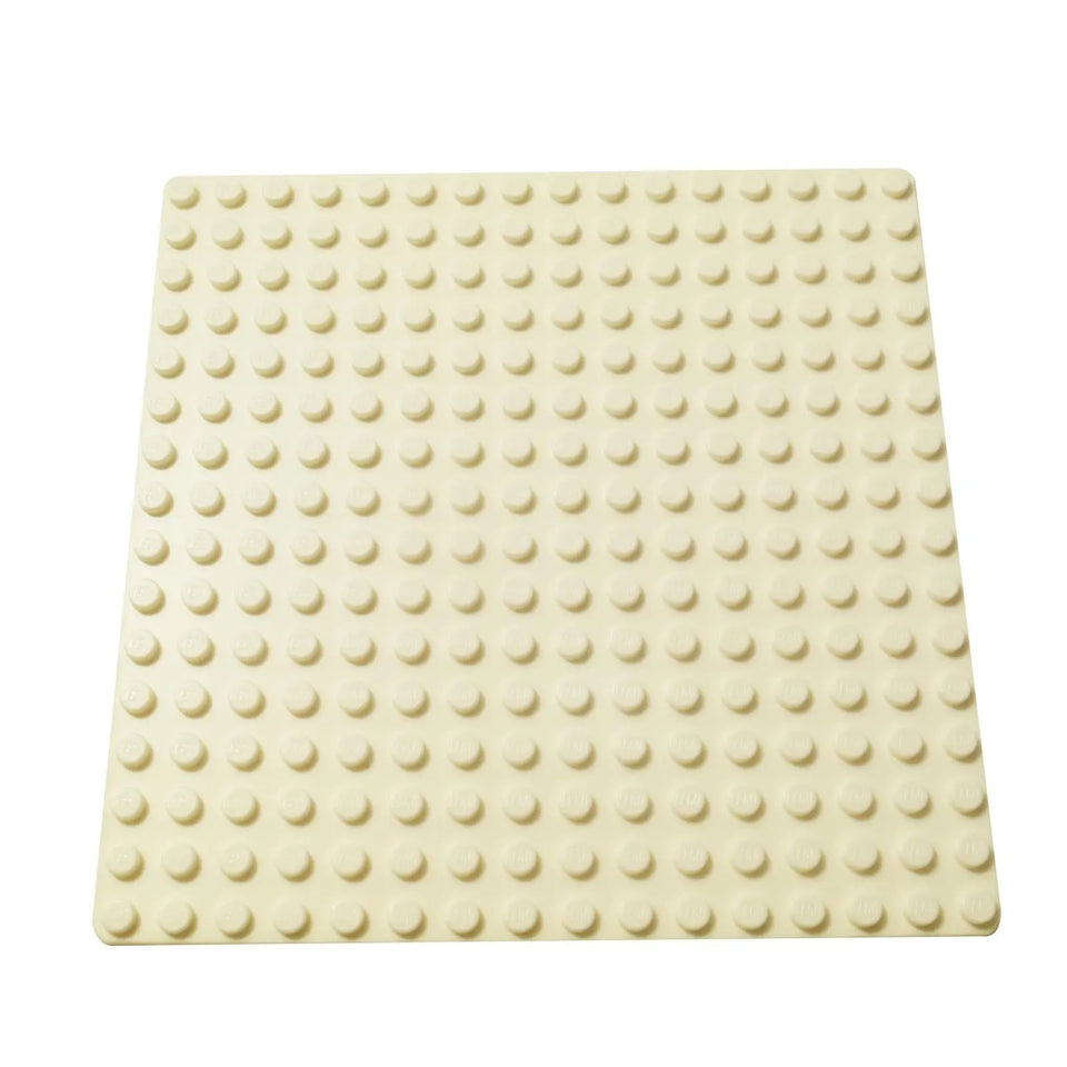 A selection of LEGO® Baseplate 16x16 parts (3867) shown in white.