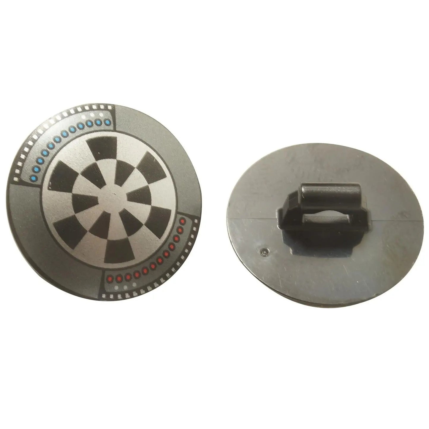 Front and back of the LEGO Star Wars Dejarik Hologame Board Shield (75902pb07), showing the printed game board and rear handle.
