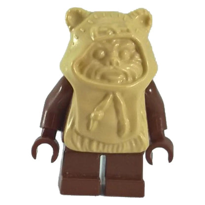 LEGO® Star Wars Ewok Paploo minifigurka (sw0067) s tvarovanou béžovou kapucí a hnědým tělem, pohled zepředu.