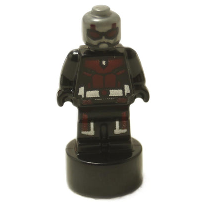 LEGO Ant-Man statuette, Scott Lang upgraded suit, front view