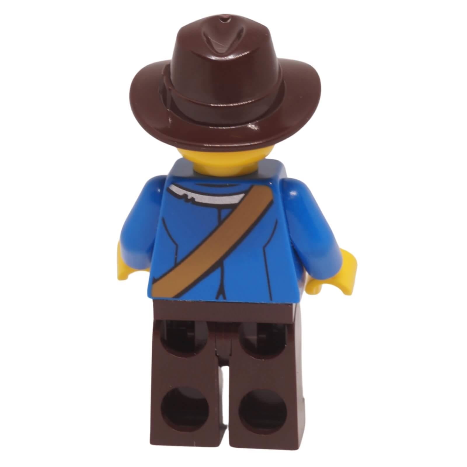 LEGO Bandit Minifigure bdp231 with blue coat and dark brown fedora back profile