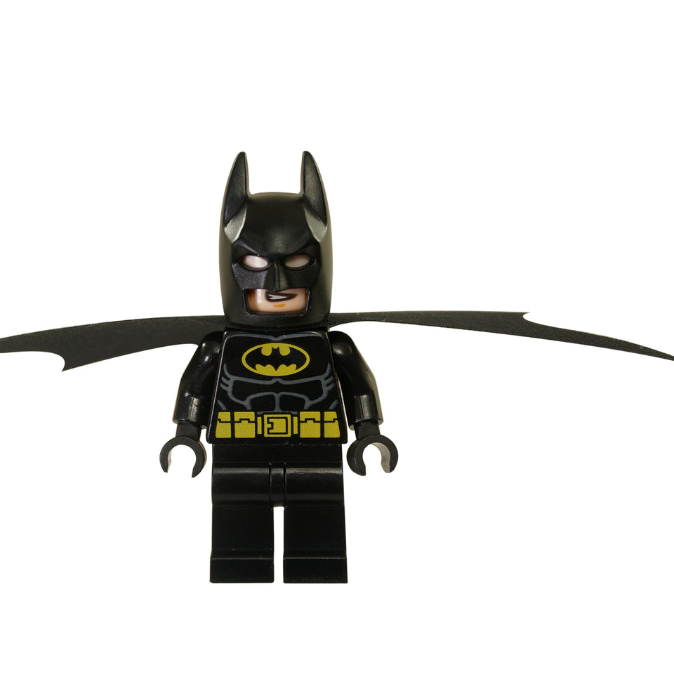 LEGO Batman minifigure black suit wide cape bat emblem sh648