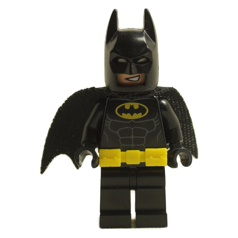 LEGO Batman minifigure, front view, black suit and yellow utility belt.