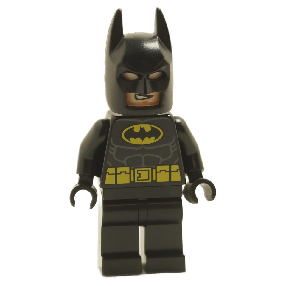 LEGO Batman minifigure, black suit, yellow belt, front view, no cape