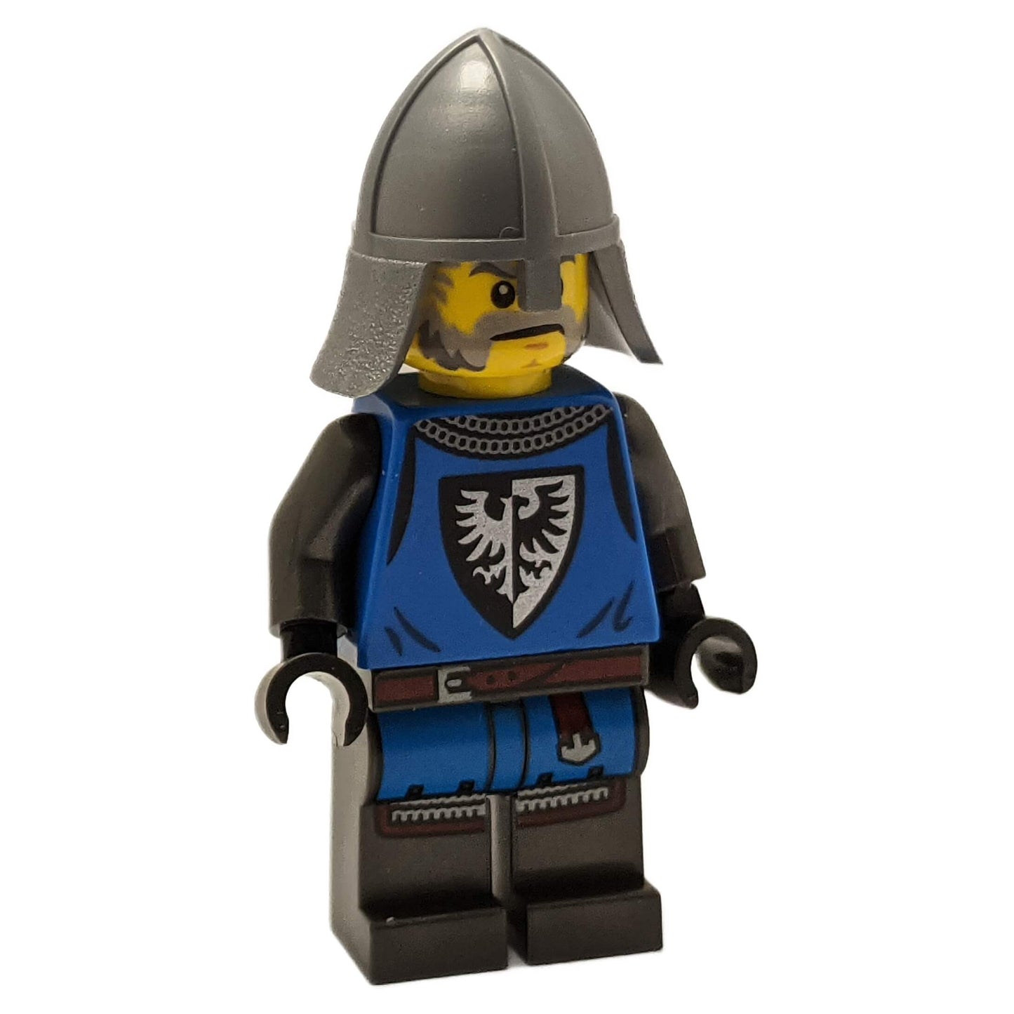 LEGO Black Falcon Male Guard minifigure cas554 – dark grey nasal helmet with cheek flaps, blue heraldic shield torso, grey beard face print, pearl dark grey legs