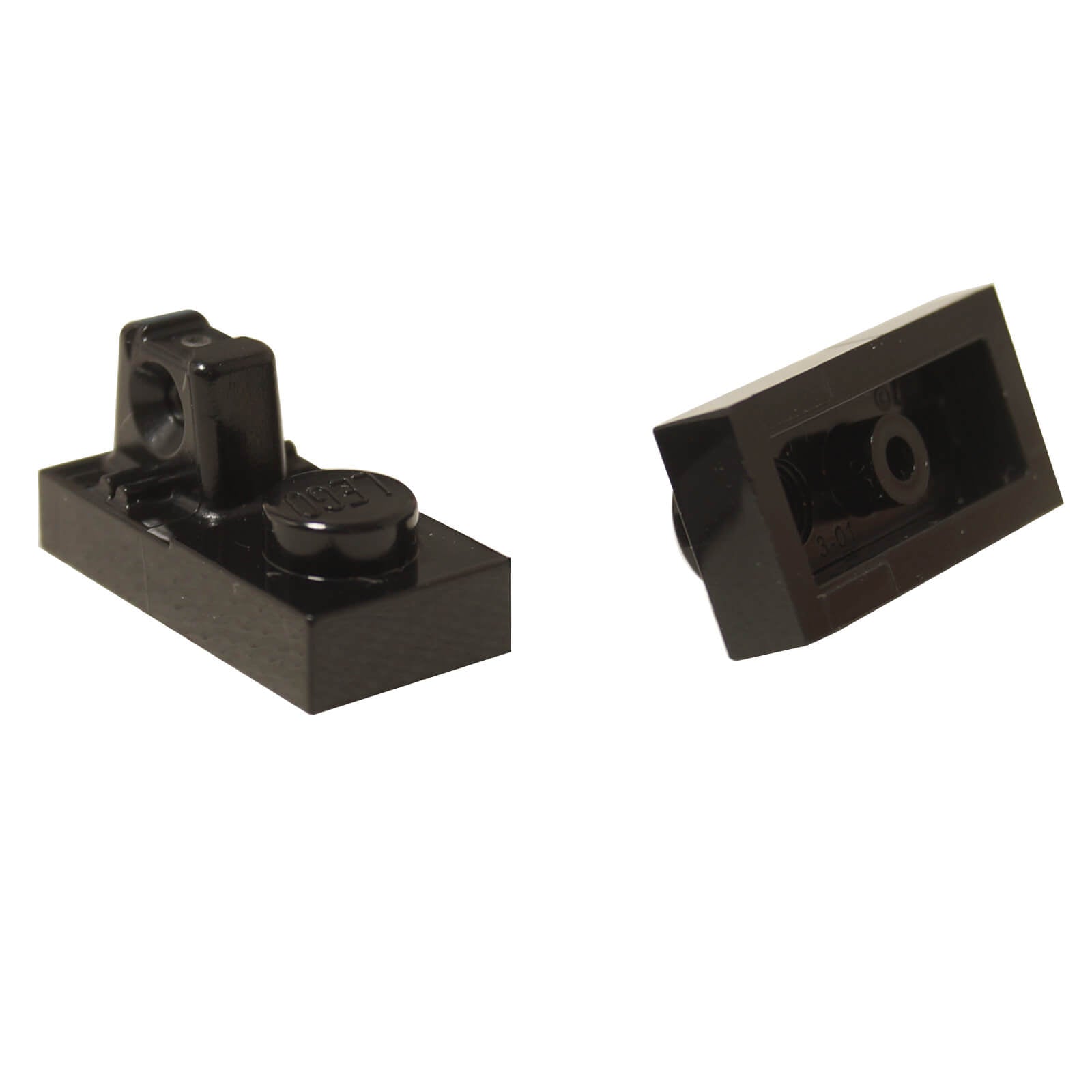 Black hinge plate 1x2 locking with 1 finger on top, used for hinged connections and moving builds.
