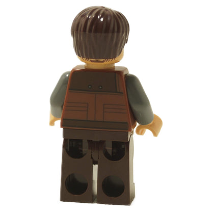 Cassian Andor minifigure back view with reddish brown vest, dark brown legs, and printed torso
