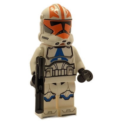 LEGO Minifigure Clone Trooper, 501st Legion, 332nd Company (Phase 2) - Helmet with Holes and Togruta Markings - sw1278wpnew (close-up helmet)