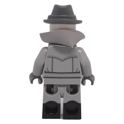 LEGO® Film Noir Detective minifigure col424 back view showing rear jacket print, belt details and fabric collar