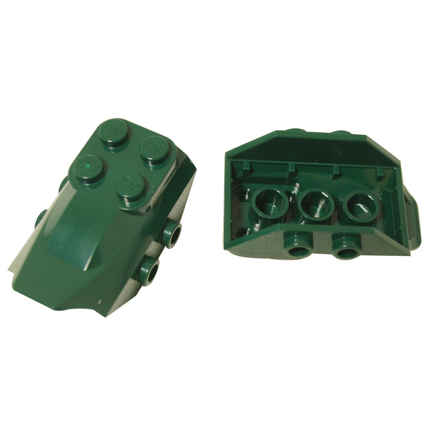 LEGO® slope curved 4 x 2 wing end in dark green, part 79897.