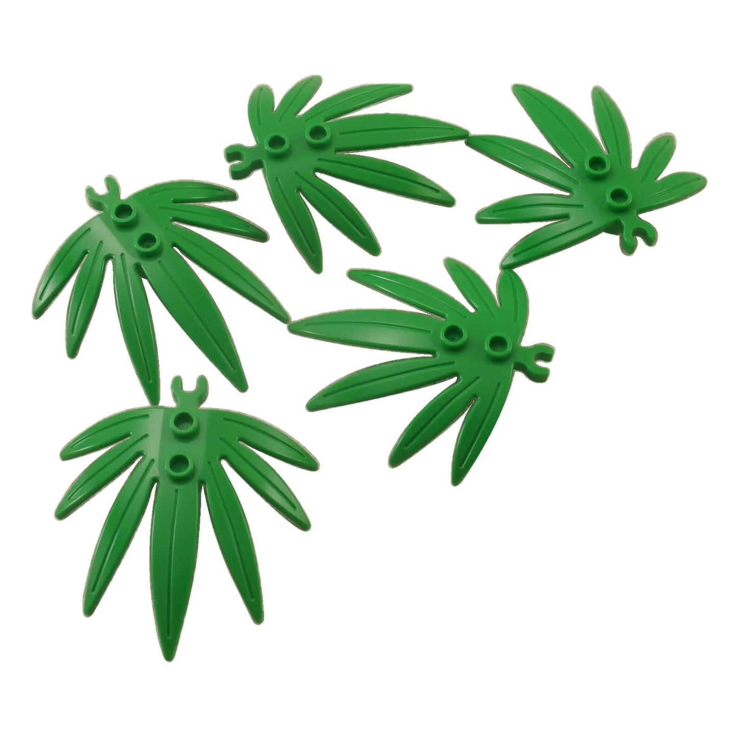 Verde brillante LEGO® piezas de hojas de planta 6x5 Swordleaf con clip (10884) exhibidas sobre un fondo blanco.  