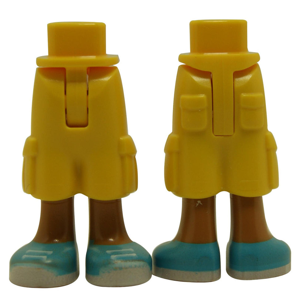 Gambe di Mini Bambola con Motivo Cappotto Giallo e Stivali Blu 