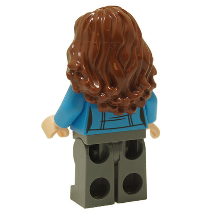 Back view of LEGO® Harry Potter Hermione Granger minifigure hp409 wearing a dark azure jacket over a bright pink hoodie
