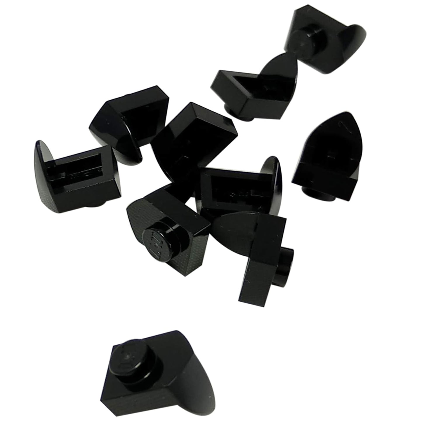 Plate Modified 1 x 1 with Tooth Vertical in black – LEGO® part 15070, small tooth element used for detailing and texture
