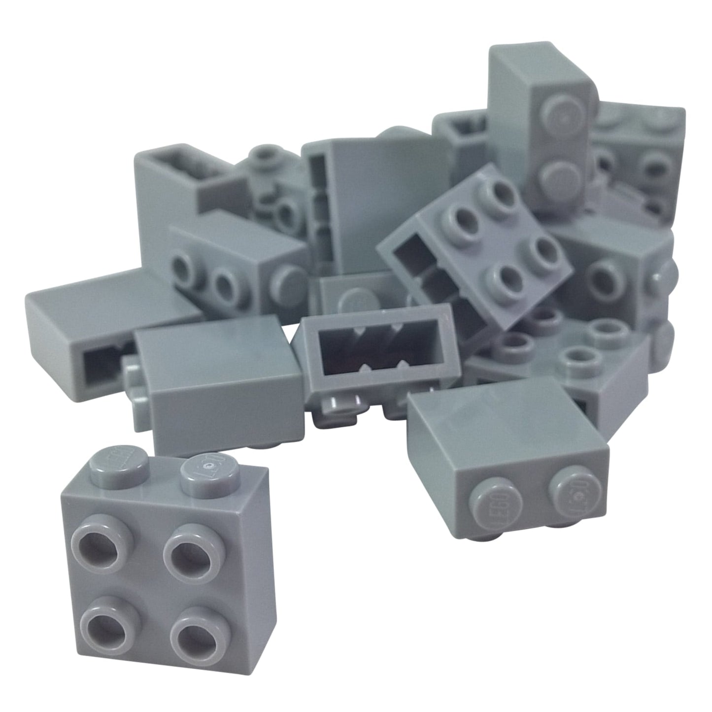Ladrillo Modificado 1 x 2 x 1 2/3 con Studs en el Lado en gris azulado – LEGO® parte 22885, elemento SNOT utilizado para construcción lateral
