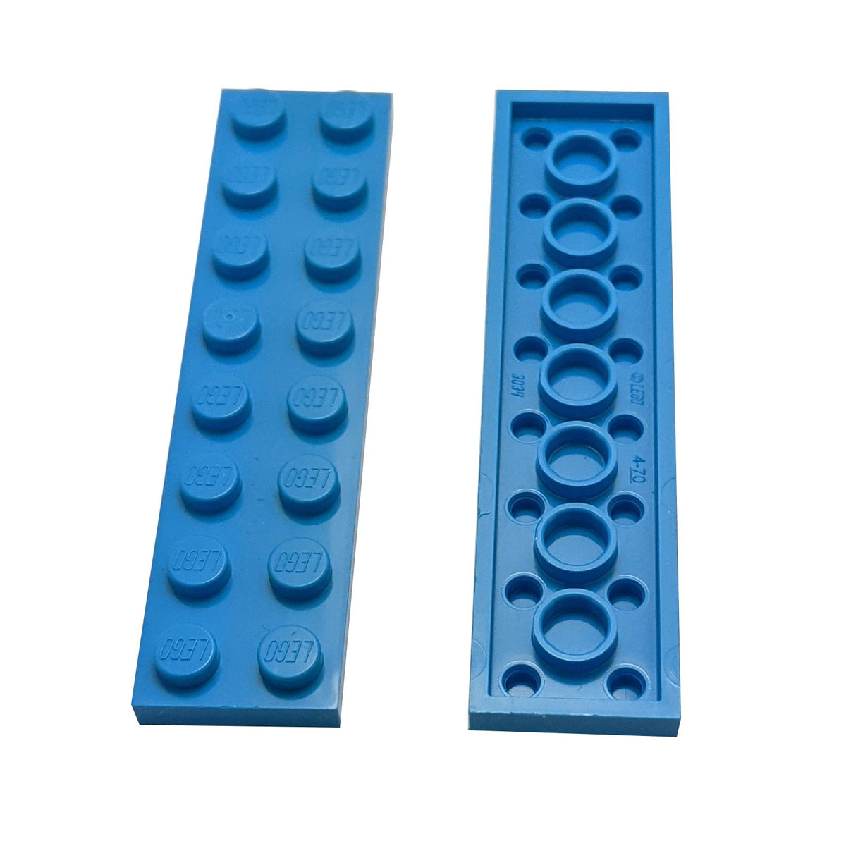 Dark Azure Plate 2 x 8 (3034) top and underside