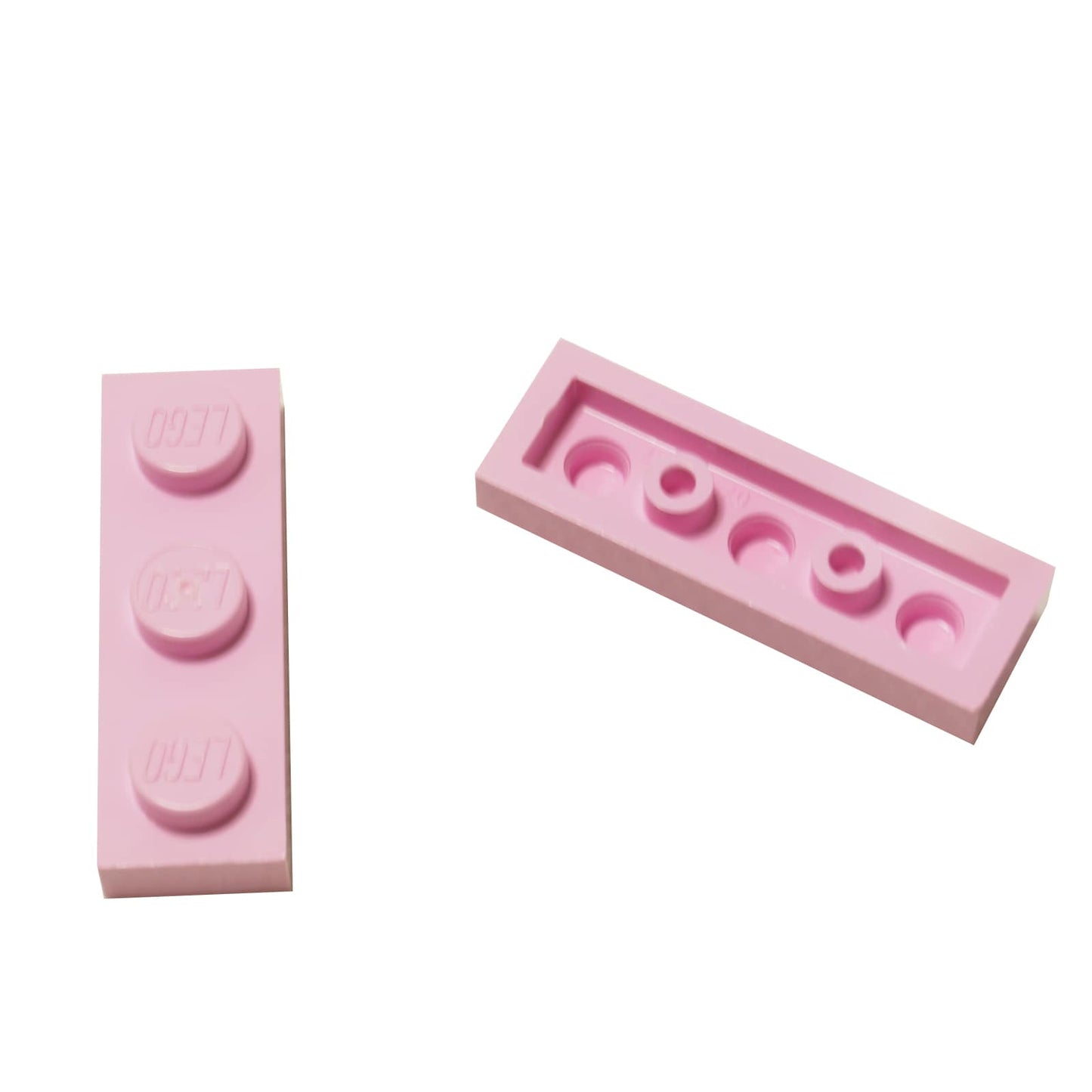 Plate 1 x 3 in bright pink– LEGO® part 3623, classic 3-stud plate used for structural support and detailing
