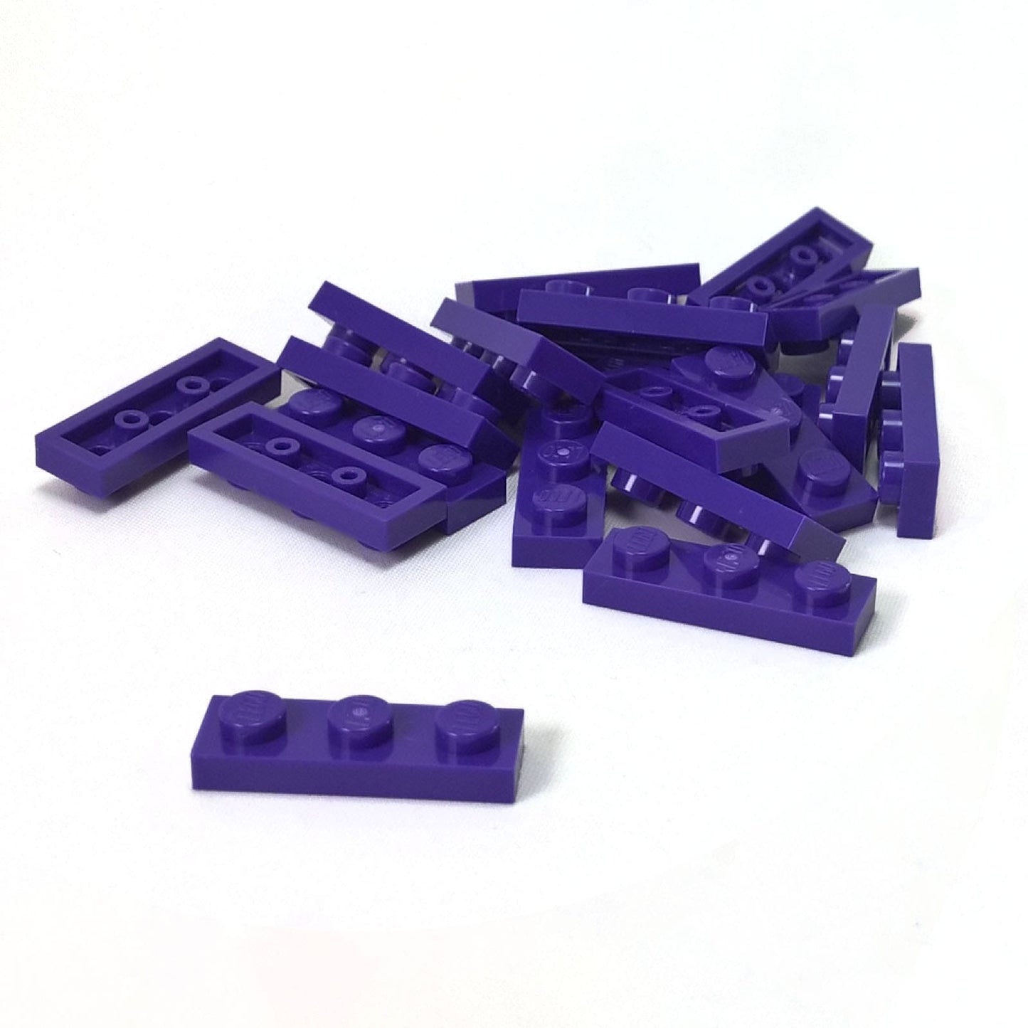 Plate 1 x 3 in dark purple– LEGO® part 3623, classic 3-stud plate used for structural support and detailing
