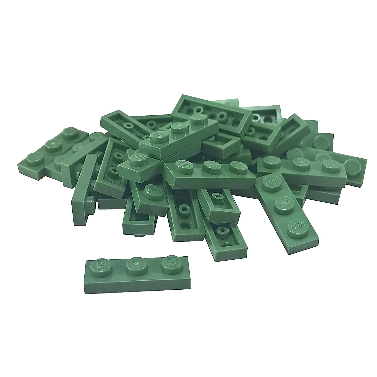 Placa 1 x 3 en verde arena – LEGO® parte 3623, placa clásica de 3 espigas utilizada para soporte estructural y detalles.
