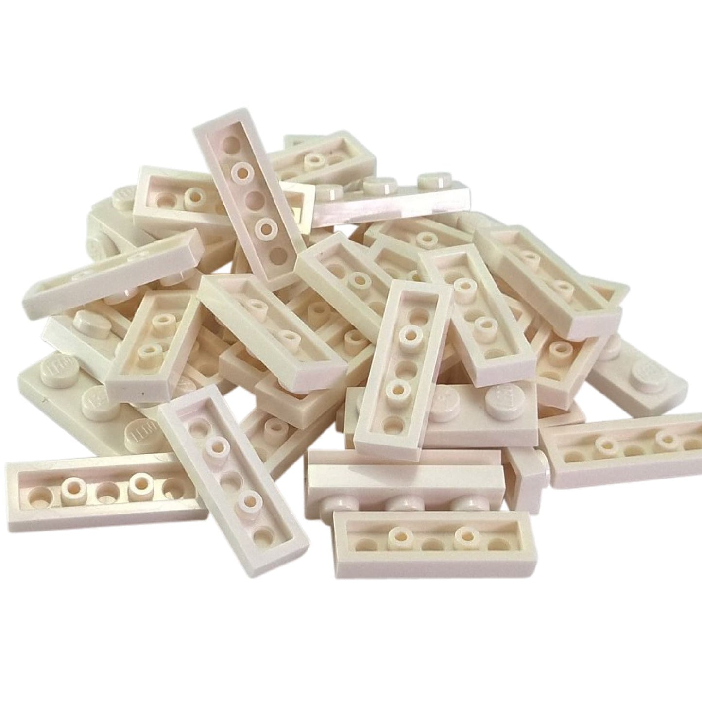 Plate 1 x 3 in white – LEGO® part 3623, classic 3-stud plate used for structural support and detailing
