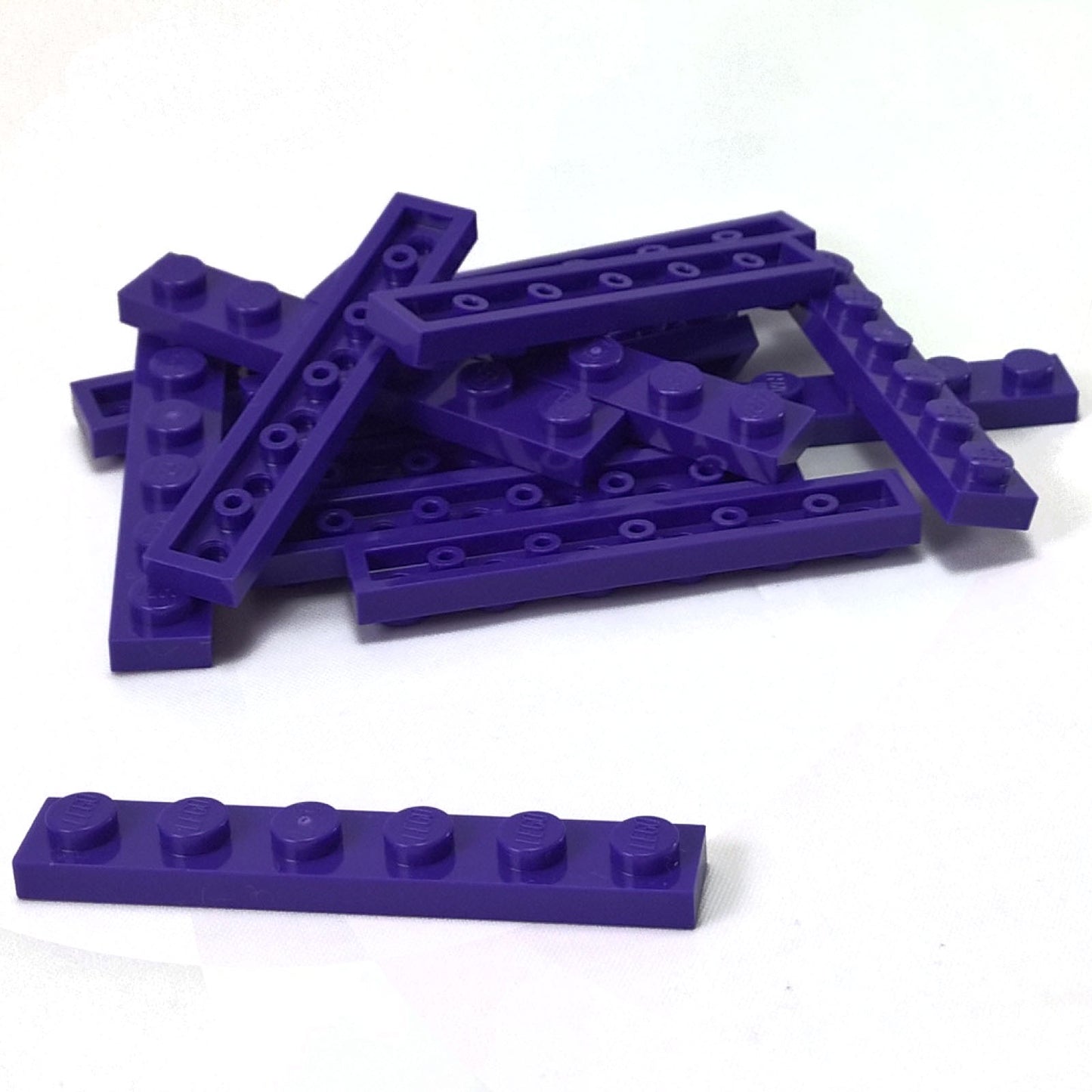 Plate 1 x 6 in dark purple – LEGO® part 3666, long 6-stud plate used for structural support and building stability
