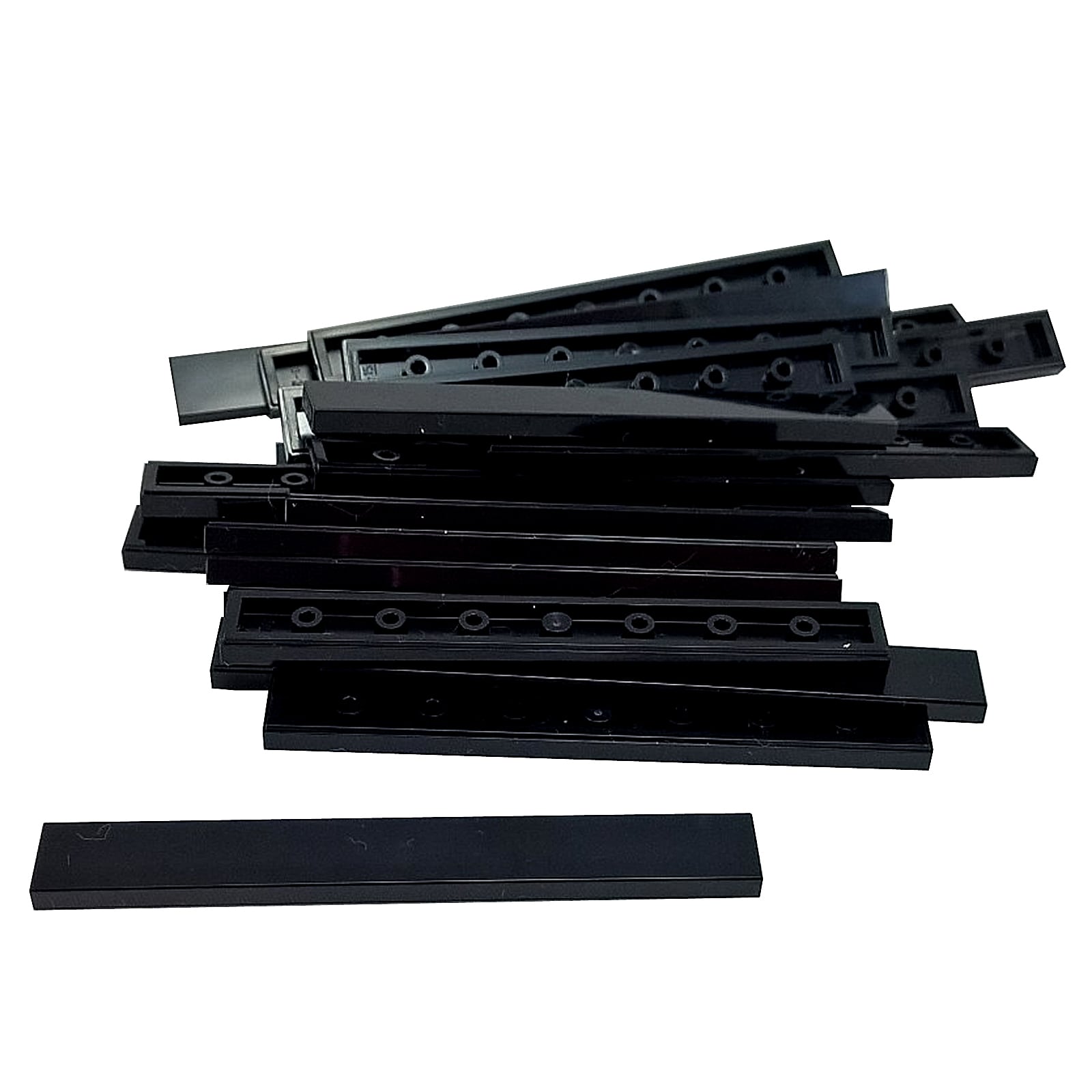 Tuile 1 x 8 en noir – LEGO® pièce 4162, tuile plate lisse utilisée pour finir les surfaces et les détails
