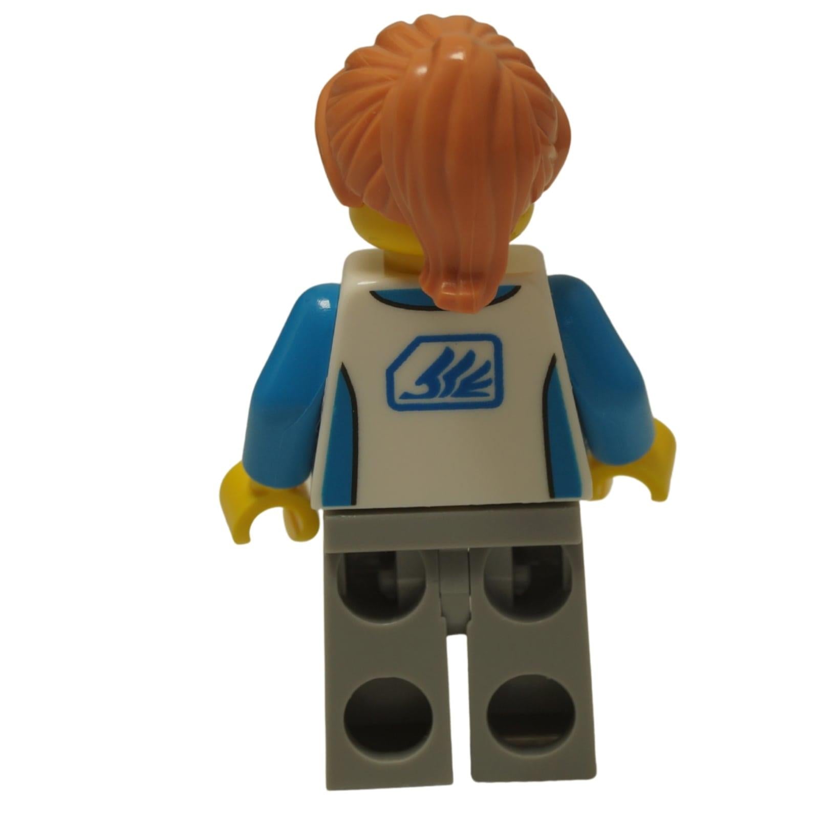 LEGO® City Robot World Attendant female minifigure (cty1803) wearing her park uniform with a blue logo and nougat-colored hair.